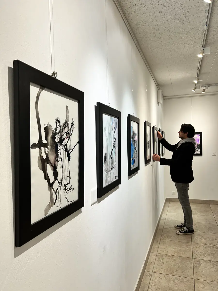 Un regard sur les dessins exposés